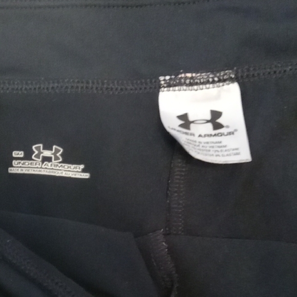 Under Armour Women's Size Small Athletic Black Shorts - Picture 2 of 5